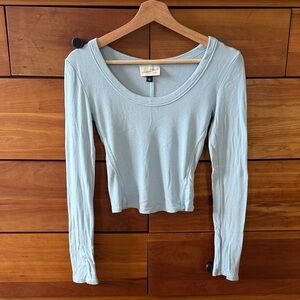 Universal Thread Sky Blue Long Sleeve Crop Ribbed Tee